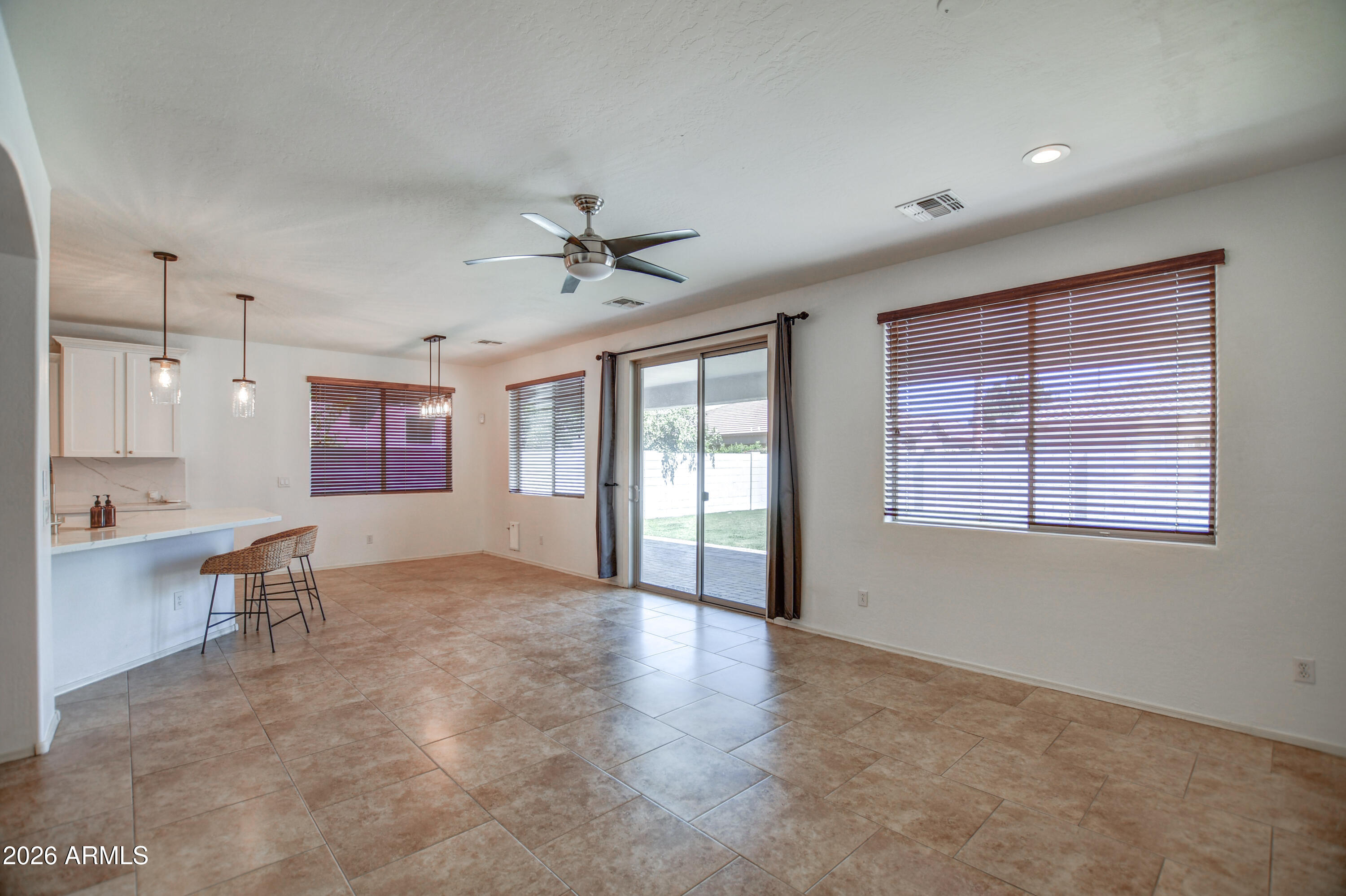 3078 East Muirfield Street Gilbert, AZ 85298 - Photo 27 of 92 027 Family room 3