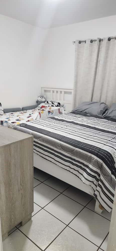 22004 Southwest 113th Place Miami, FL 33170 - Photo 11 of 15