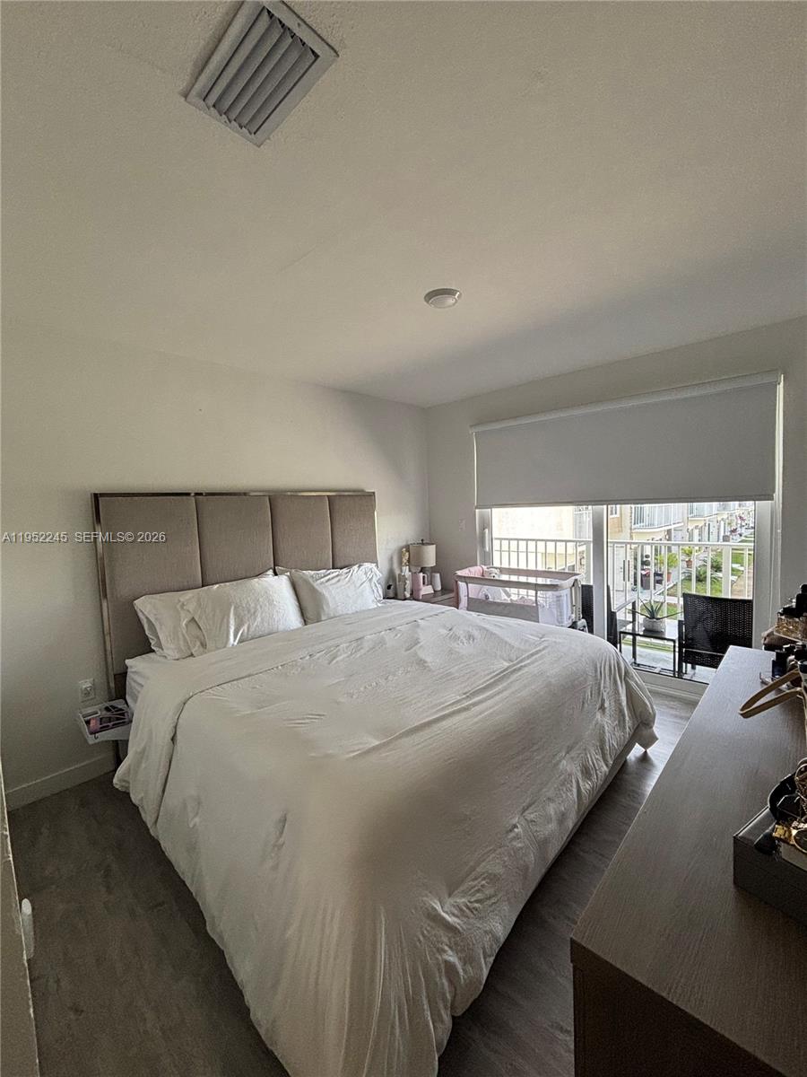 25912 Southwest 139th Court Homestead, FL 33032 - Photo 7 of 27 1