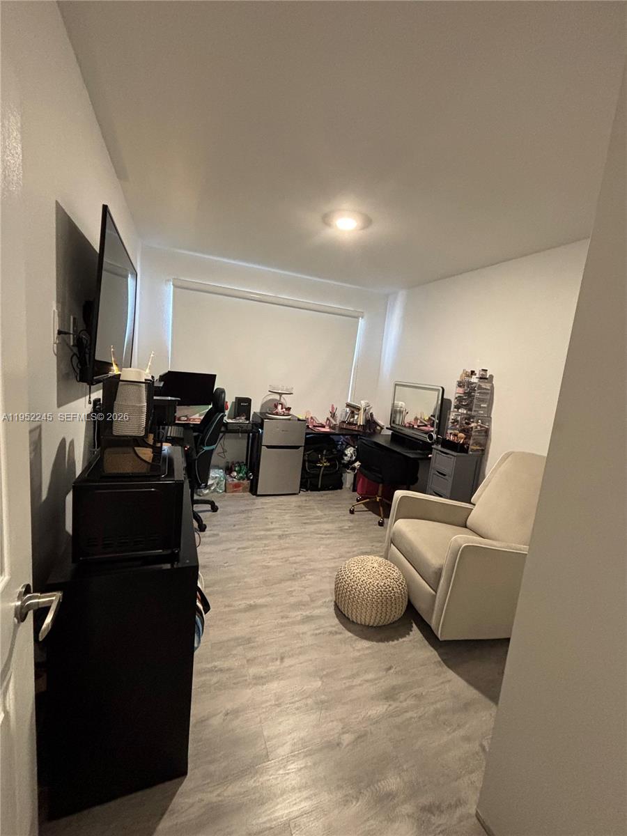 25912 Southwest 139th Court Homestead, FL 33032 - Photo 10 of 27