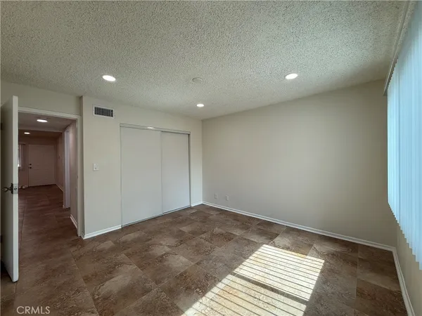 $2,695 | 221 West Elm Avenue, Unit L, Burbank, CA 91502