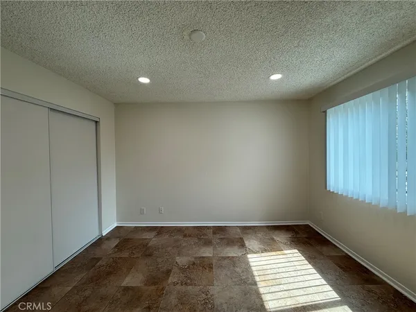 $2,695 | 221 West Elm Avenue, Unit L, Burbank, CA 91502