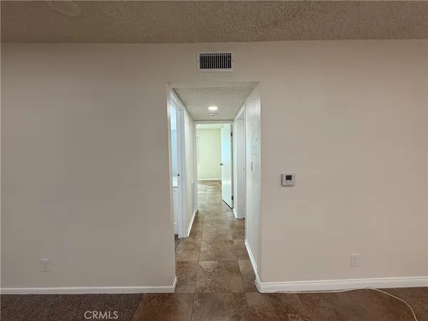 $2,695 | 221 West Elm Avenue, Unit L, Burbank, CA 91502