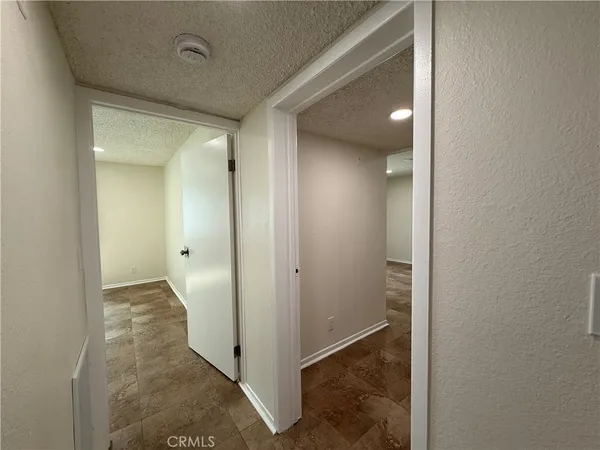 $2,695 | 221 West Elm Avenue, Unit L, Burbank, CA 91502