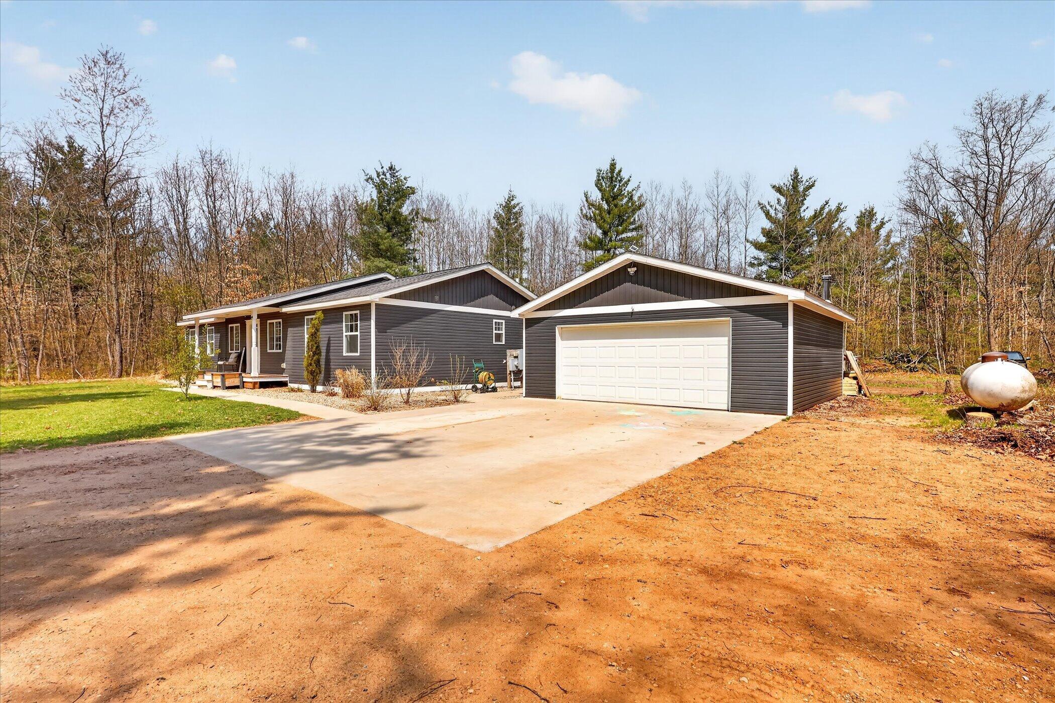 20392 Gates Road Howard City, MI 49329 - Photo 2 of 42 45-20392-Gates-Rd-WindowStill