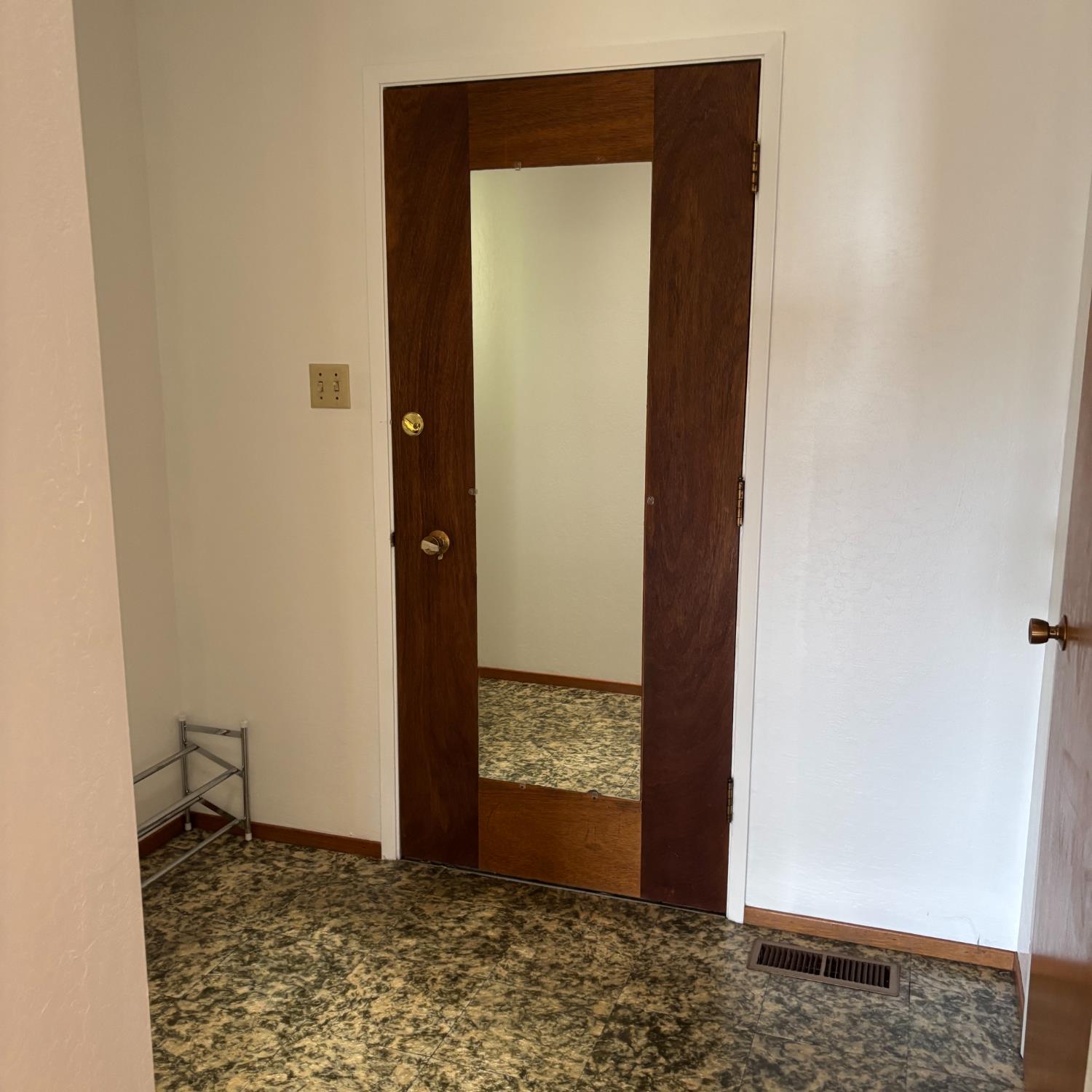 564 Spruce Street Berkeley, CA 94707 - Photo 18 of 27 Front Door-Entry
