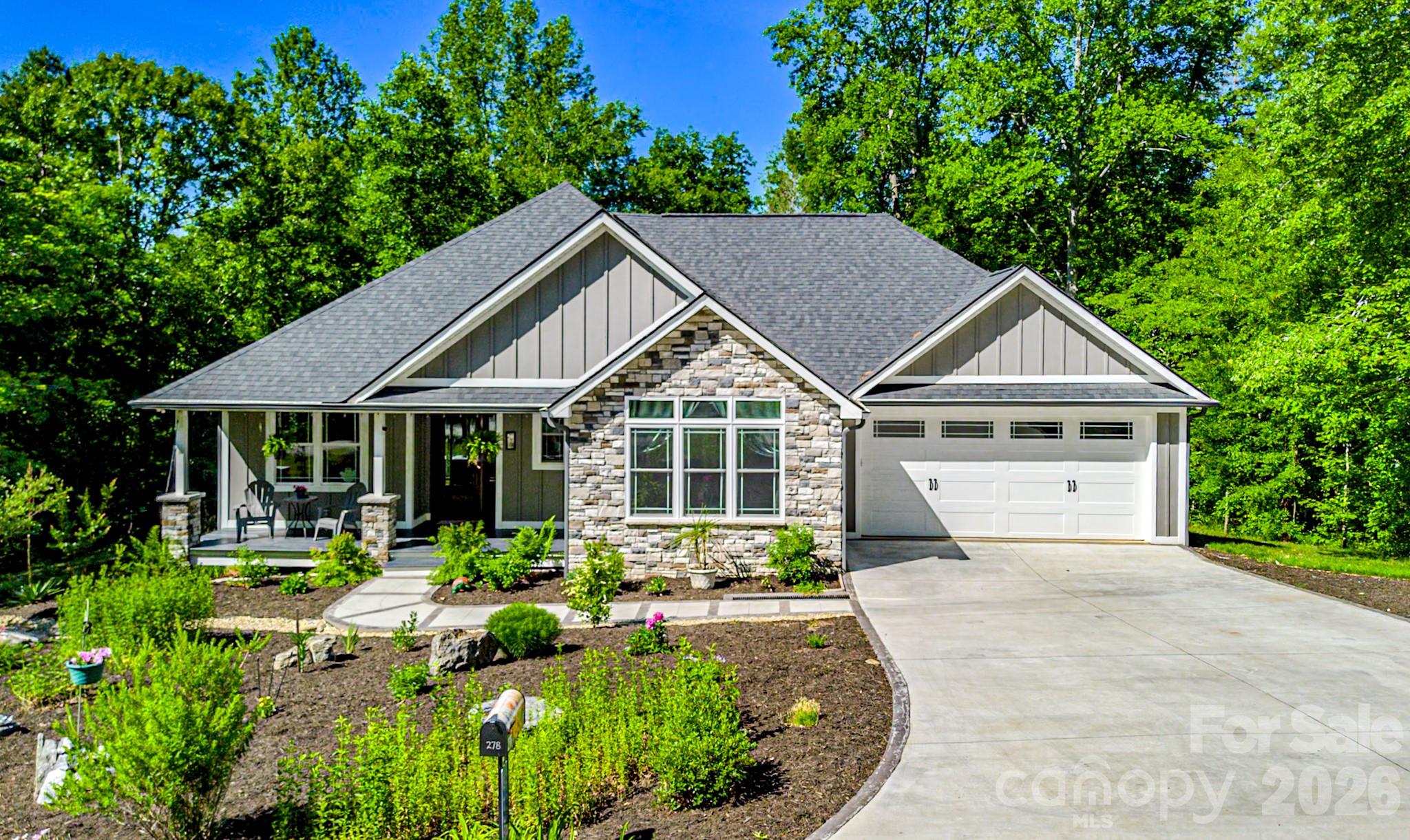 278 Hunters Trace Rutherfordton, NC 28139 - Photo 2 of 33