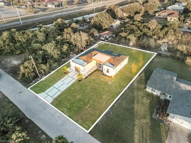 $334,900 | 702 Irving Avenue North, Lehigh Acres, FL 33971