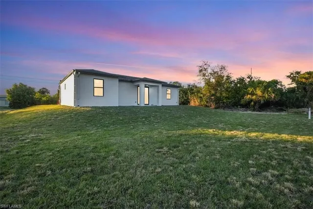 $334,900 | 702 Irving Avenue North, Lehigh Acres, FL 33971