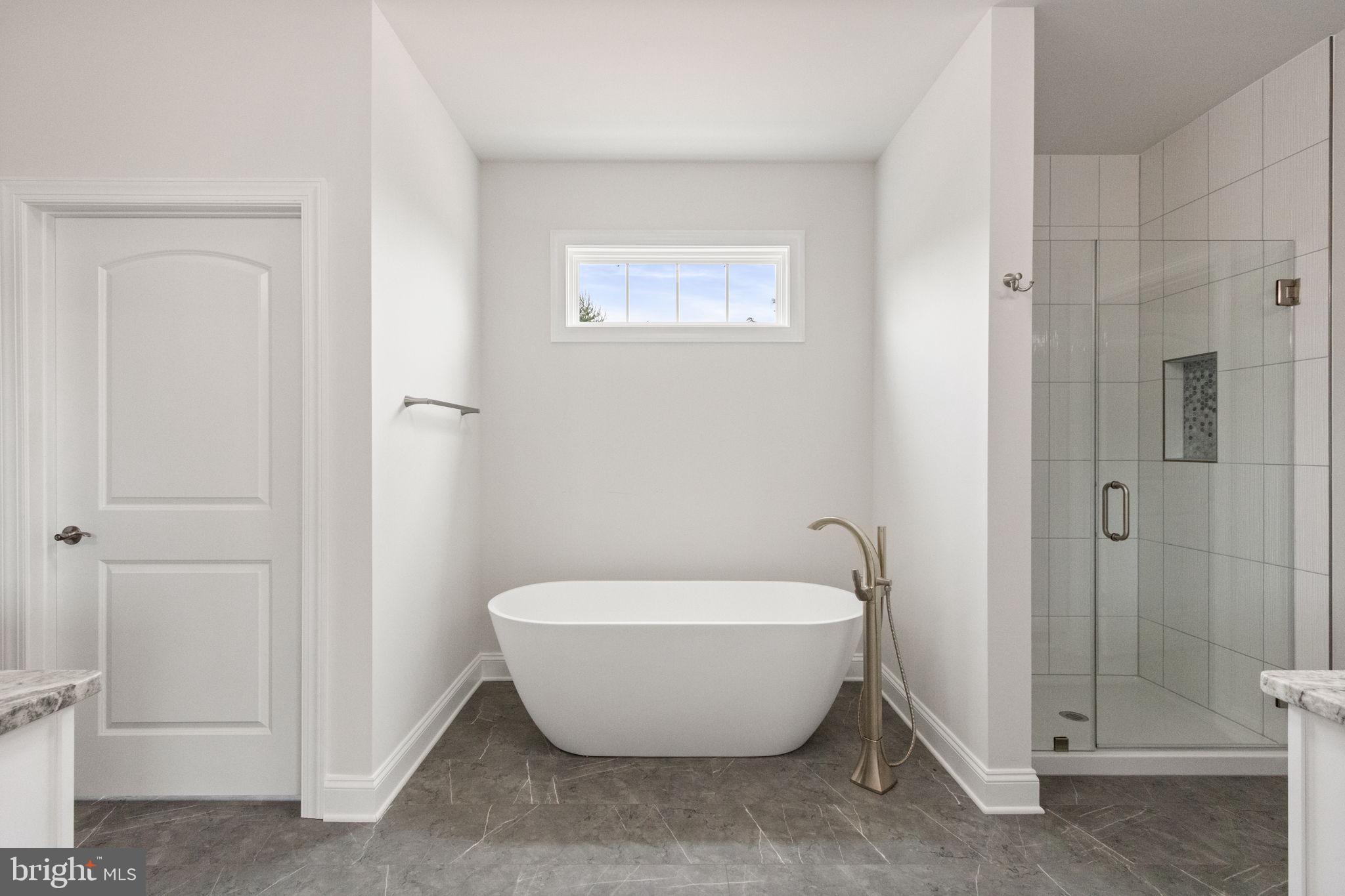 2012 Dozer Lane Catlett, VA 20119 - Photo 59 of 92 Luxury Primary Bath (Bath #3)