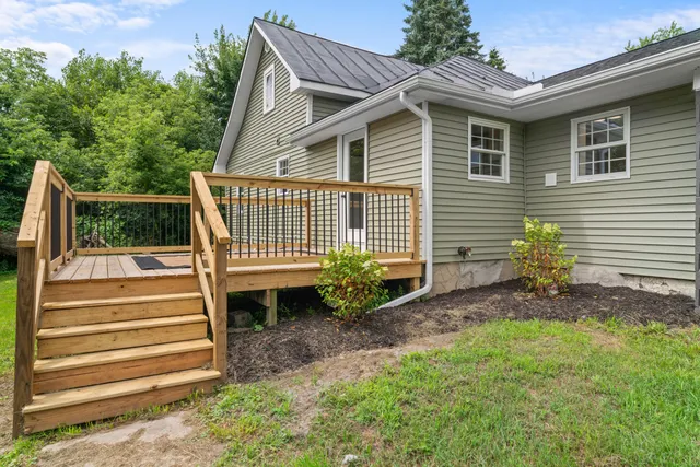 $309,800 | 3190 West Bacon Road, Hillsdale, MI 49242