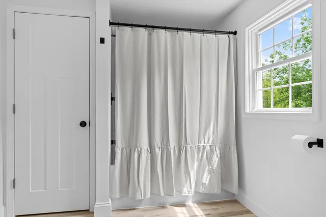 $309,800 | 3190 West Bacon Road, Hillsdale, MI 49242