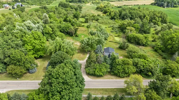 $280,000 | 3190 West Bacon Road, Hillsdale, MI 49242