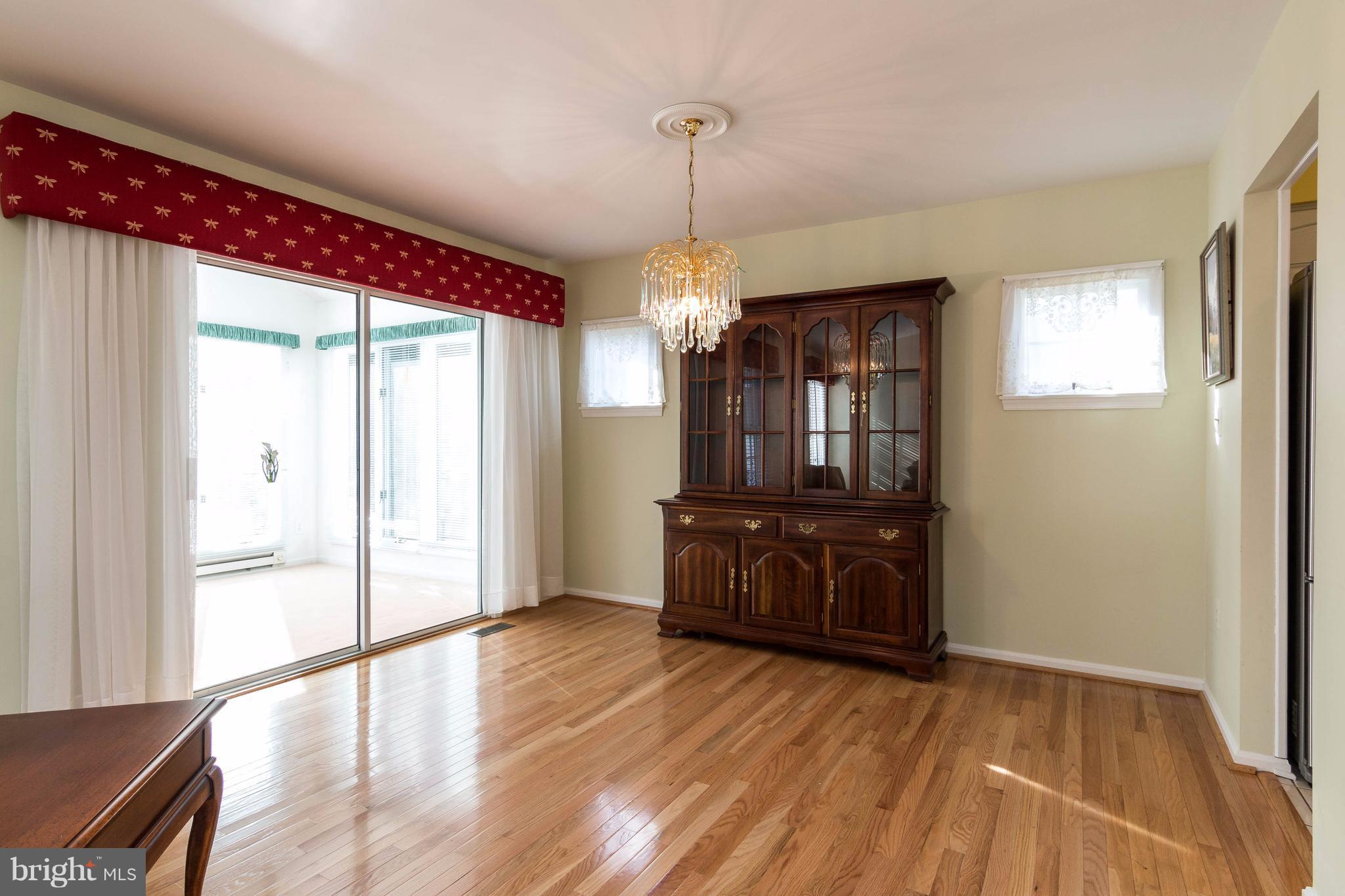 869 Rudder Way Annapolis, MD 21401 - Photo 13 of 27 Dining Room