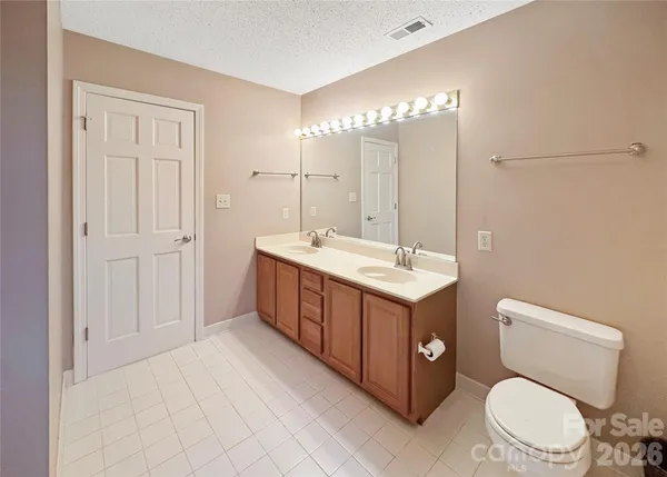 $328,900 | 603 29th Avenue Northeast, Unit 213, Hickory, NC 28601