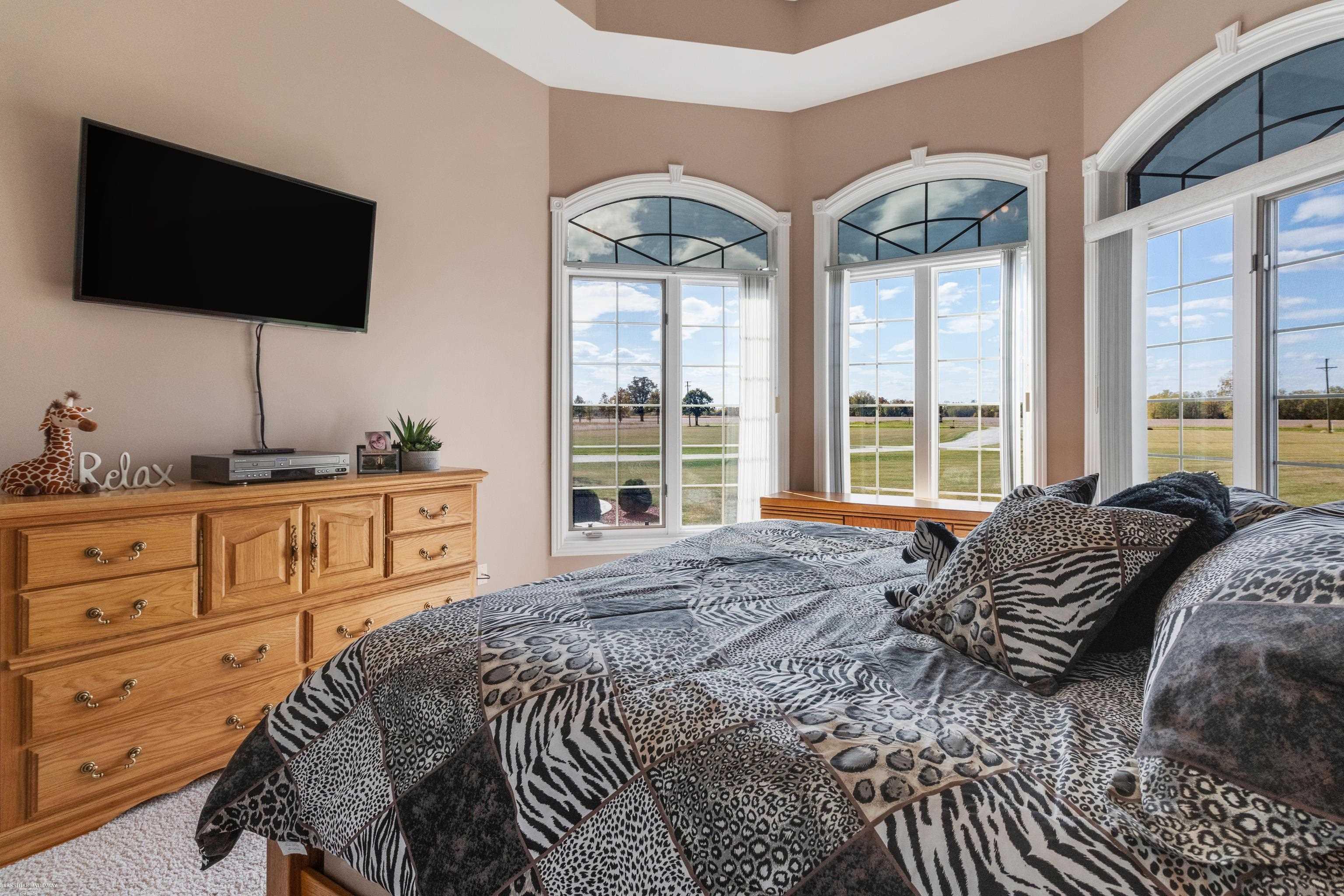 6692 Perry Road Yale, MI 48097 - Photo 50 of 88 Second bedroom