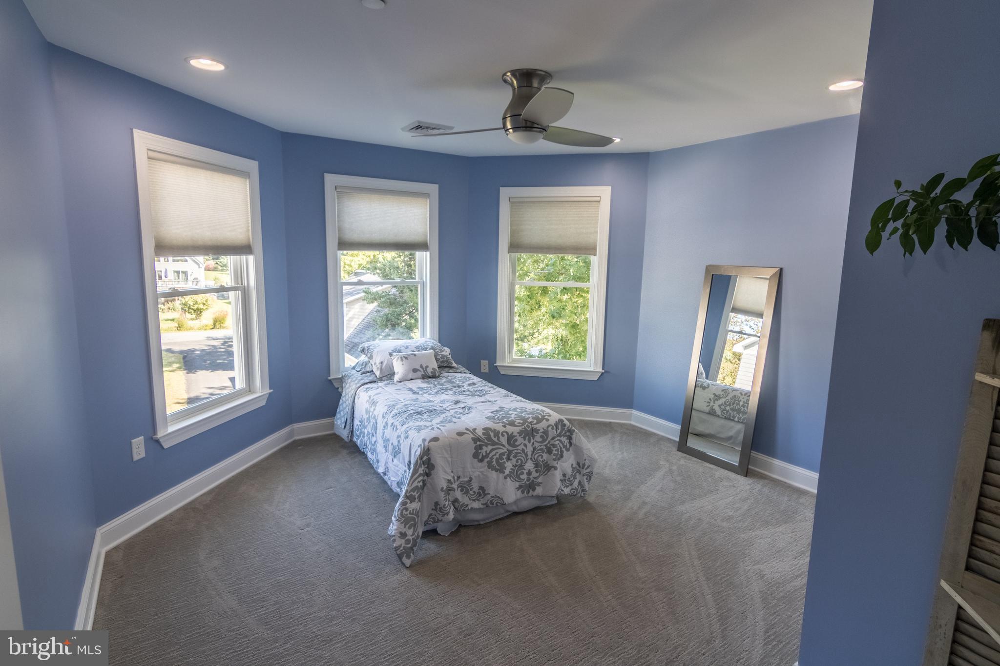 820 Seneca Park Road Baltimore, MD 21220 - Photo 26 of 39 Bedroom