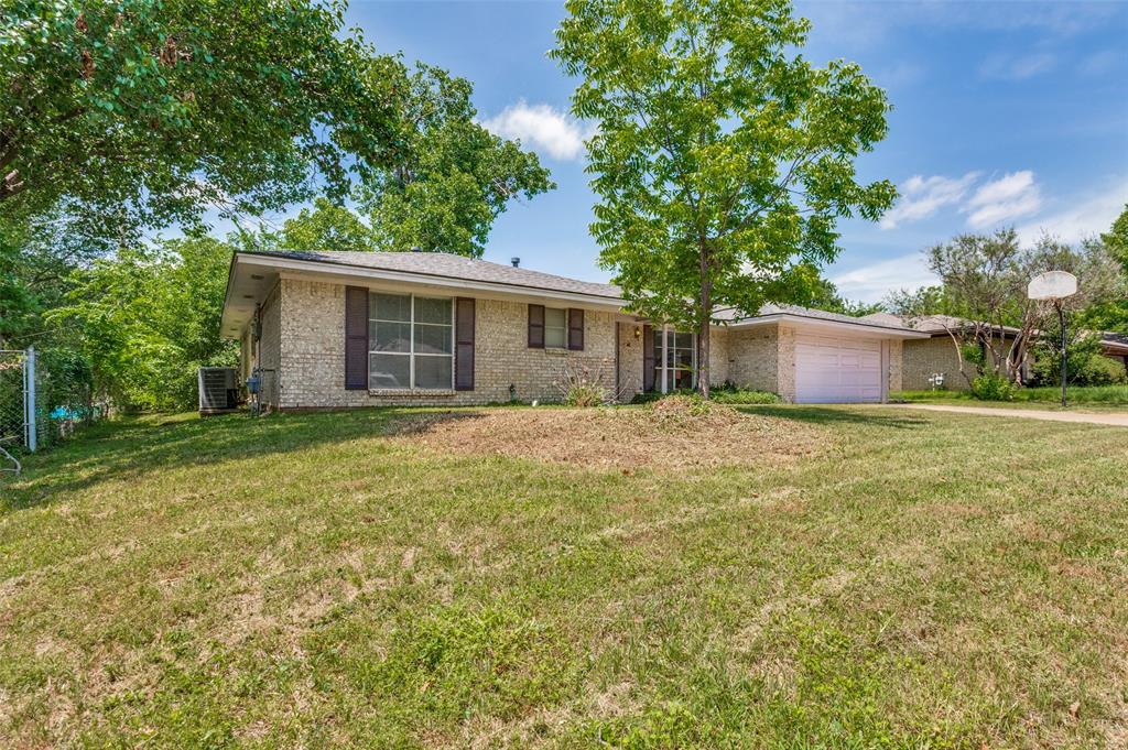 1121 Billie Ruth Lane Hurst, TX 76053 - Photo 1 of 25