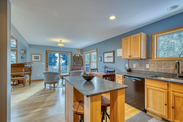 $850,000 | 2472 Clf Vw Trail, Two Harbors, MN 55616