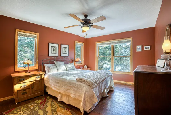 $850,000 | 2472 Clf Vw Trail, Two Harbors, MN 55616