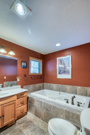 $845,000 | 2472 Clf Vw Trail, Two Harbors, MN 55616