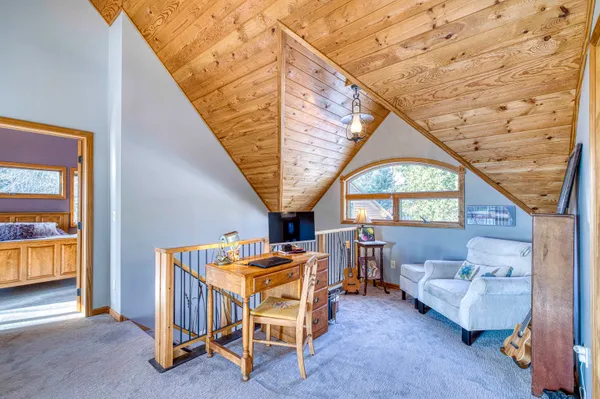 $850,000 | 2472 Clf Vw Trail, Two Harbors, MN 55616
