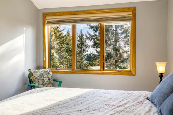 $845,000 | 2472 Clf Vw Trail, Two Harbors, MN 55616
