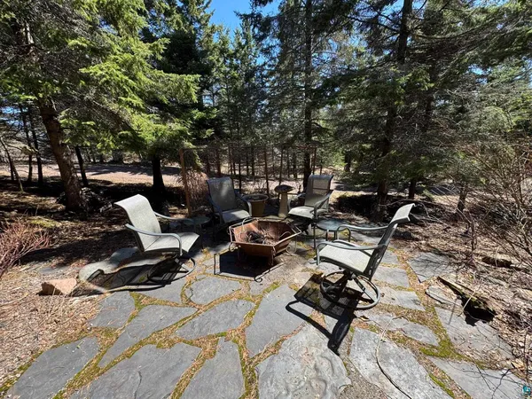 $845,000 | 2472 Clf Vw Trail, Two Harbors, MN 55616