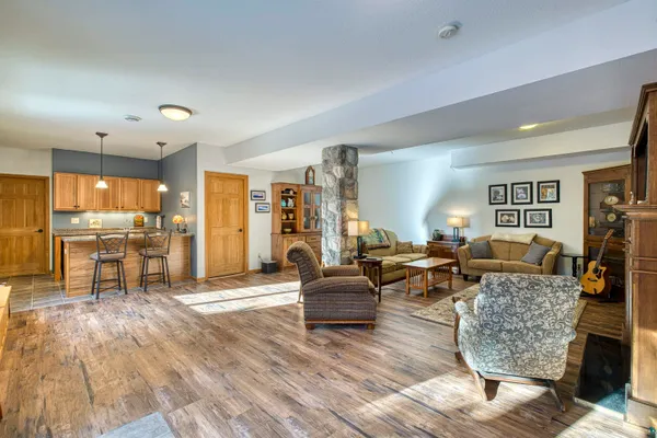 $845,000 | 2472 Clf Vw Trail, Two Harbors, MN 55616