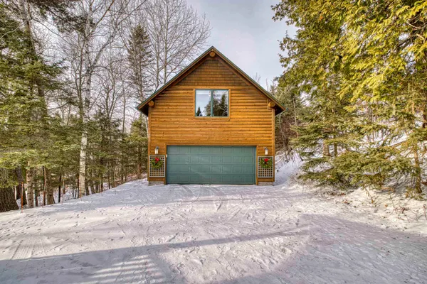 $850,000 | 2472 Clf Vw Trail, Two Harbors, MN 55616