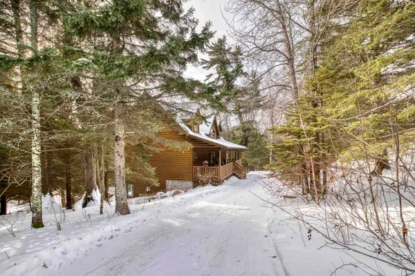 $850,000 | 2472 Clf Vw Trail, Two Harbors, MN 55616