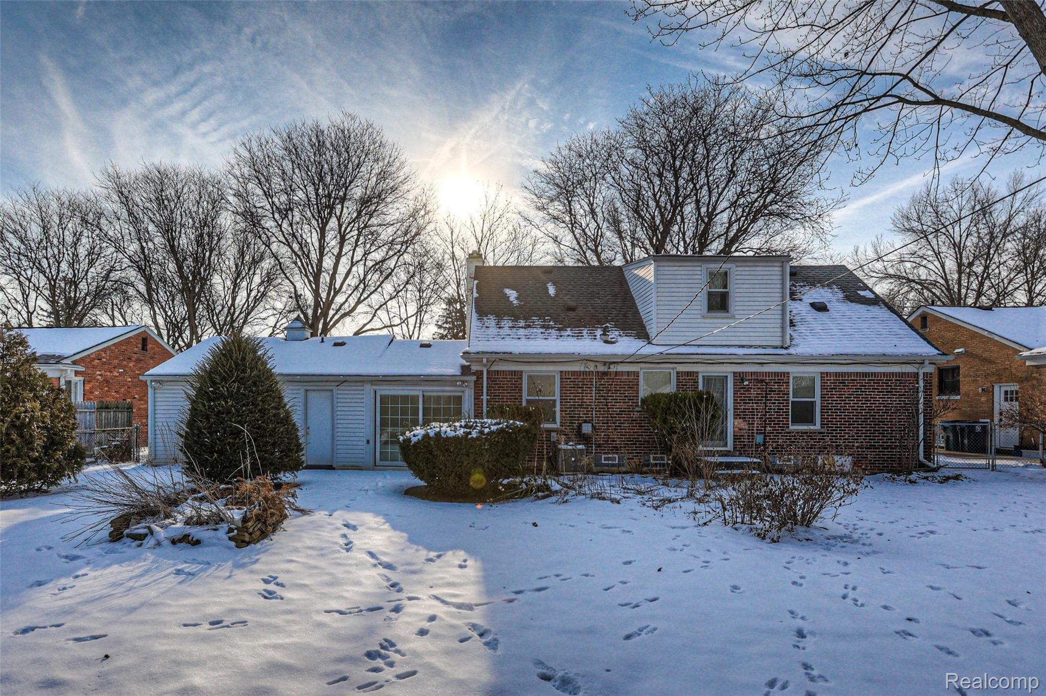 3010 Bamlet Road Royal Oak, MI 48073 - Photo 21 of 21 Back of Home