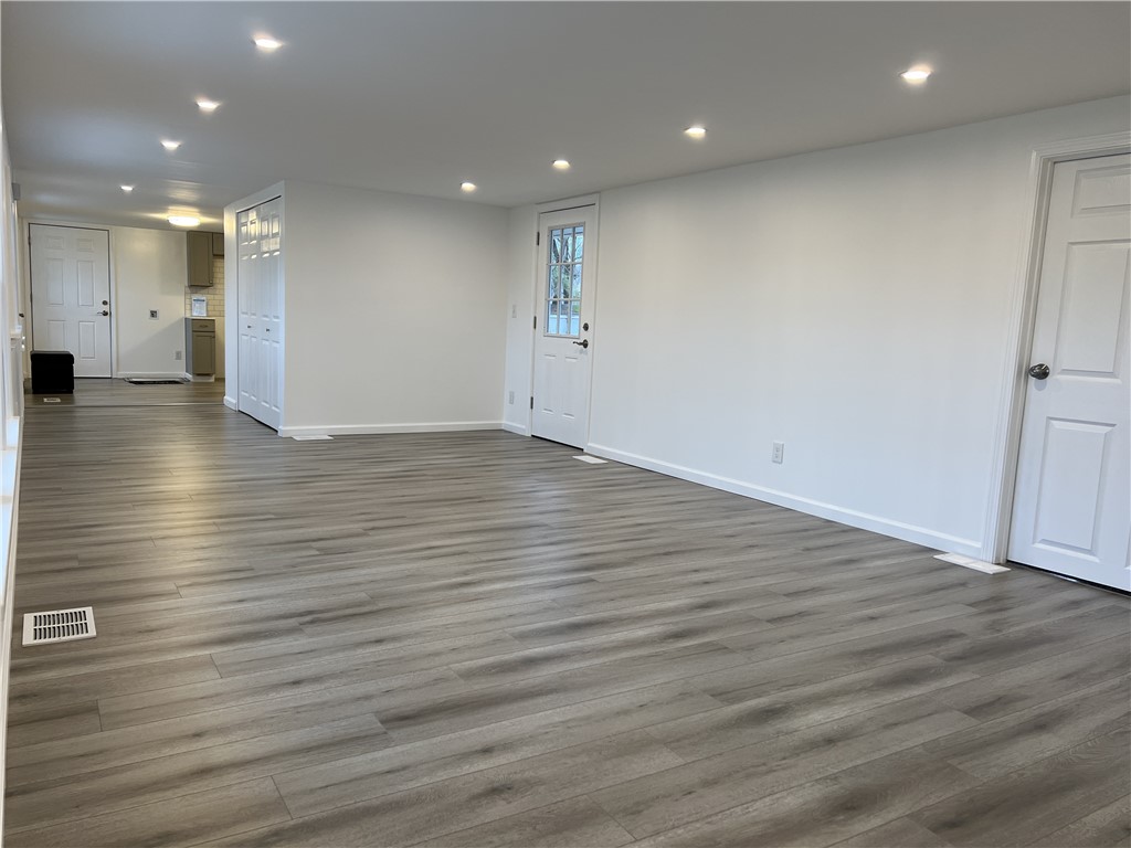 335 Mason Road Perinton, NY 14450 - Photo 14 of 30