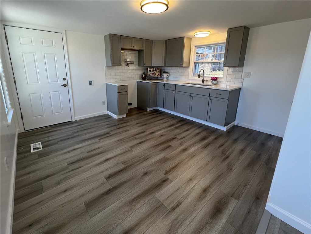 335 Mason Road Perinton, NY 14450 - Photo 5 of 30