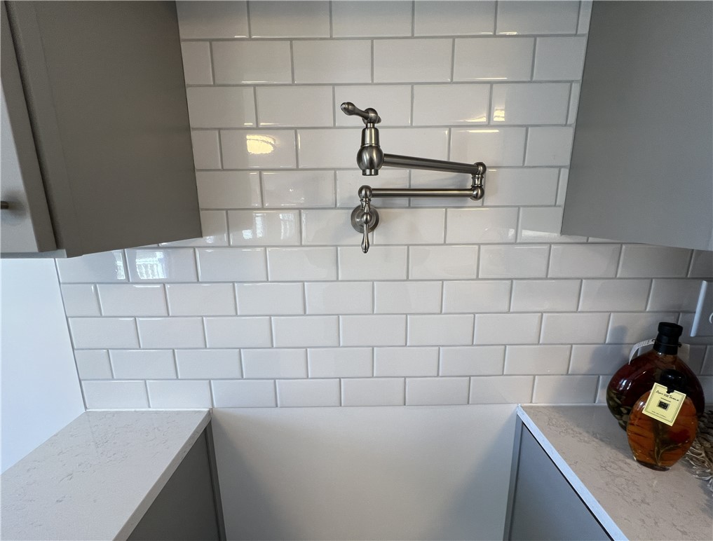 335 Mason Road Perinton, NY 14450 - Photo 6 of 30