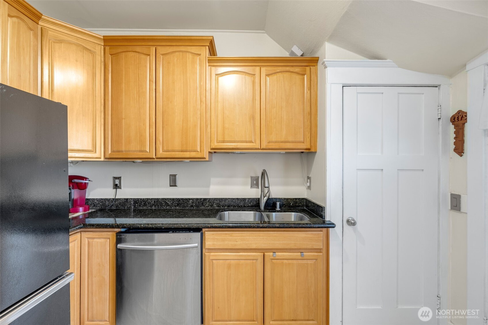 3836 Letitia Avenue South Seattle, WA 98118 - Photo 17 of 31 Gallery Image 17