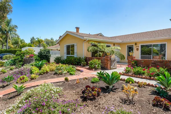 $1,595,000 | 5575 Cameo Road, Carpinteria, CA 93013