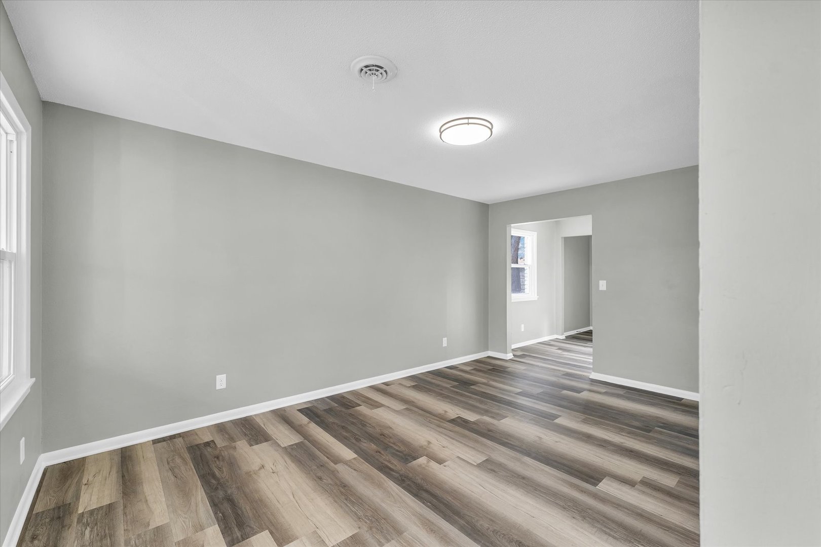 2211 South Philo Road Urbana, IL 61802 - Photo 23 of 43 Gallery Image 23