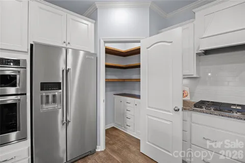 $525,000 | 10522 Honeyfur Court, Charlotte, NC 28278