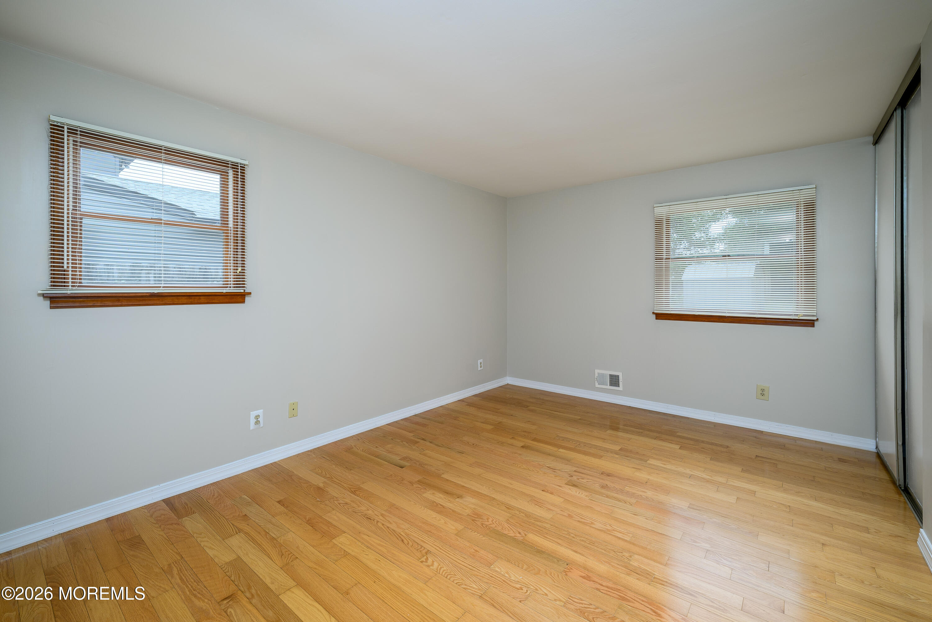 48 Starlight Road Howell, NJ 07731 - Photo 23 of 35 48_Starlight_Rd-12