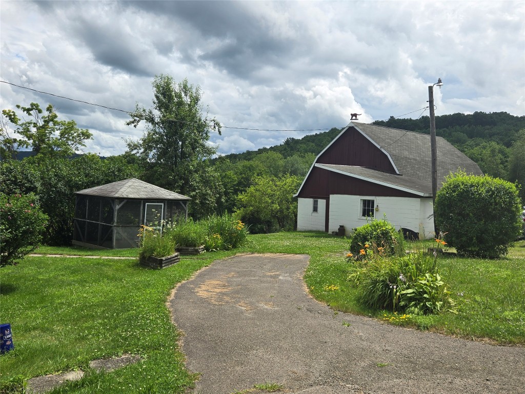 514 Piper Hill Road Windsor, NY 13865 - Photo 2 of 27