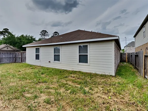$1,895 | 2322 Old Ox Road, Spring, TX 77386
