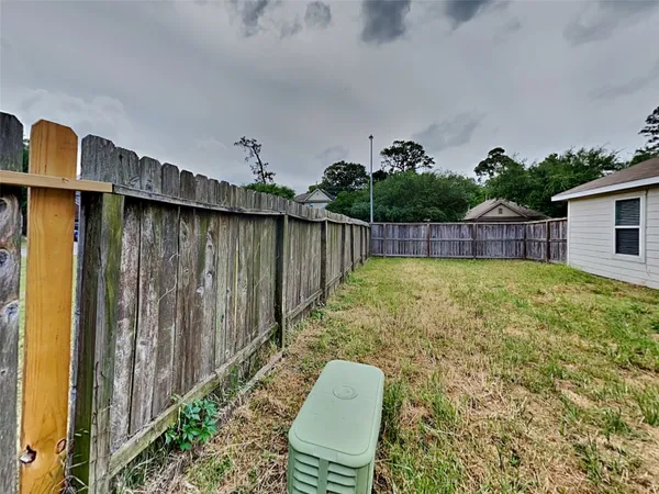$1,895 | 2322 Old Ox Road, Spring, TX 77386