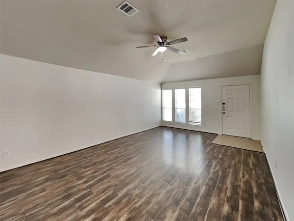 $1,895 | 2322 Old Ox Road, Spring, TX 77386