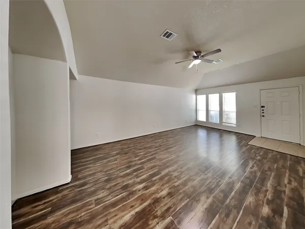 $1,895 | 2322 Old Ox Road, Spring, TX 77386