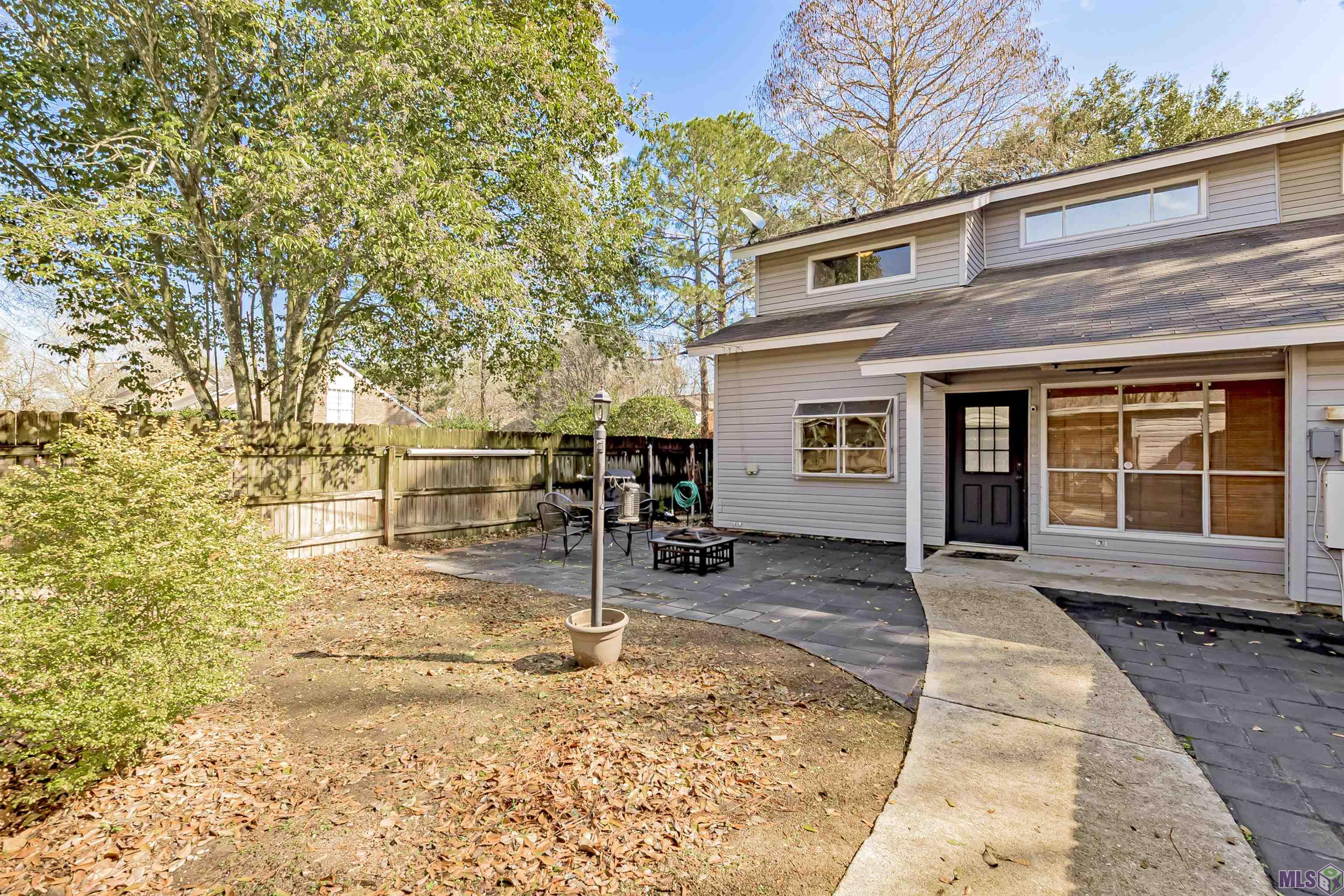 1354 Sharlo Avenue Baton Rouge, LA 70820 - Photo 3 of 26