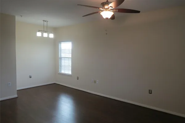 $1,275 | 3242 Kilgore Street, Houston, TX 77021