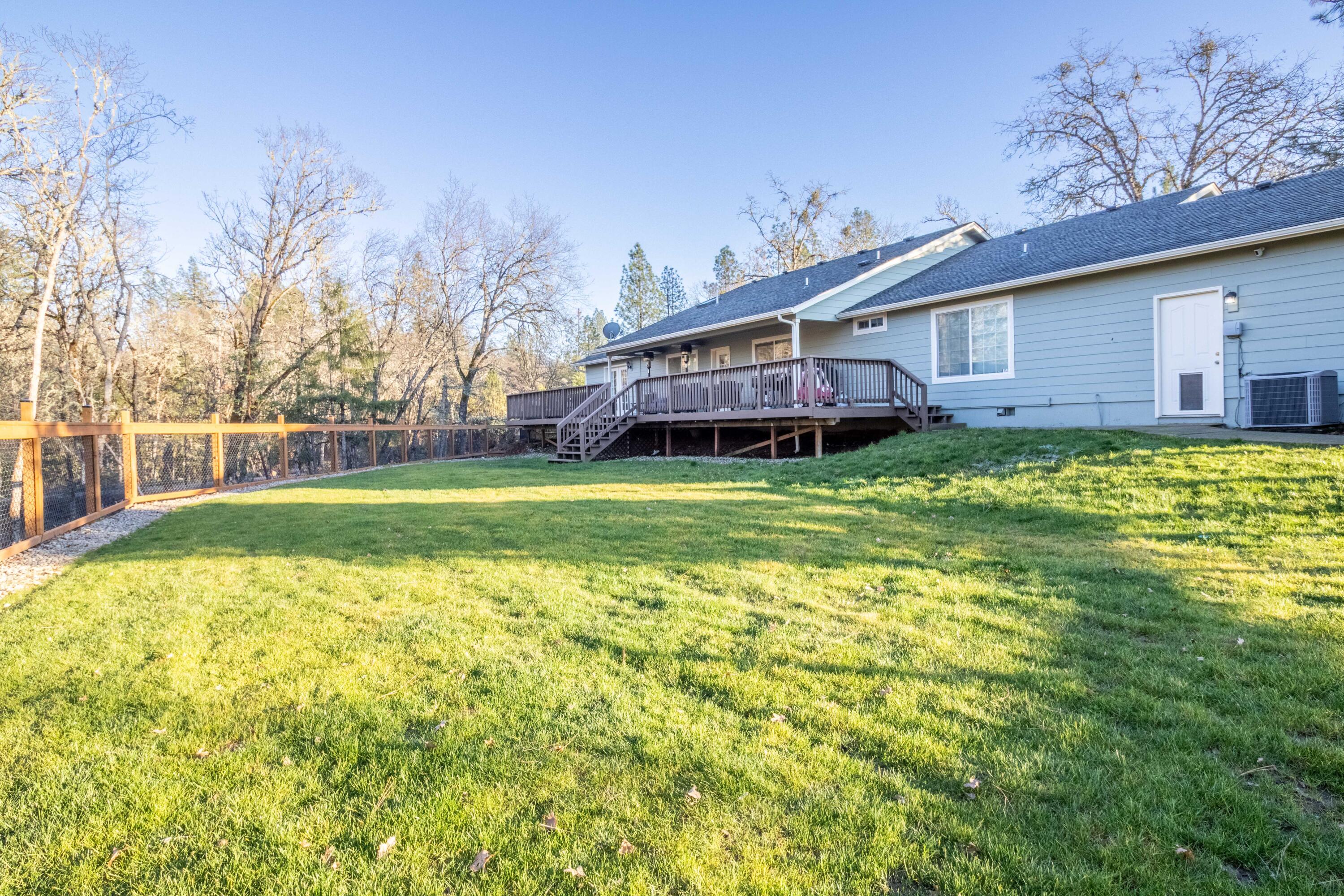 760 Flaming Road Grants Pass, OR 97526 - Photo 30 of 43 30