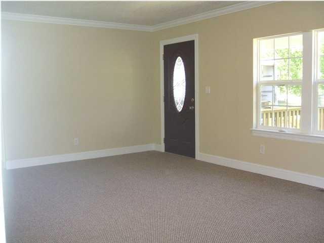 1037 Peters Road Soddy Daisy, TN 37379 - Photo 3 of 11 Spacious living room