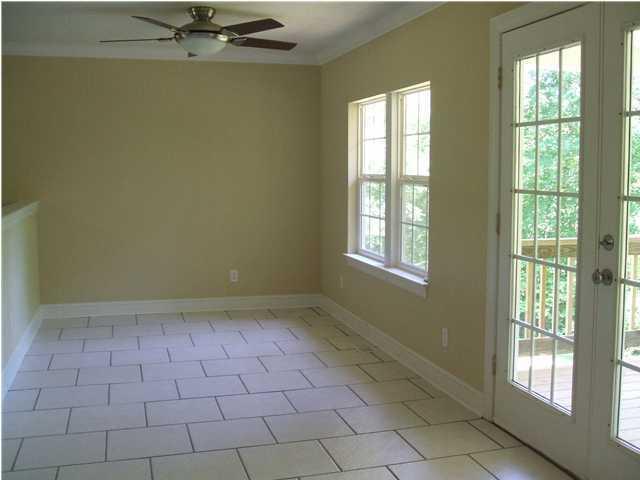 1037 Peters Road Soddy Daisy, TN 37379 - Photo 4 of 11 Separate dining/breakfast